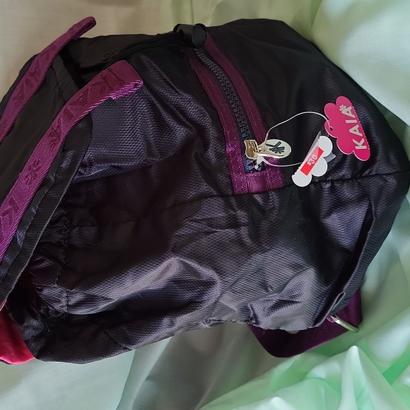 Back pack - Picture 4 of 13